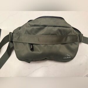 L.L. Bean Olive Belt Bag for Men